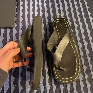 The row leather sandals